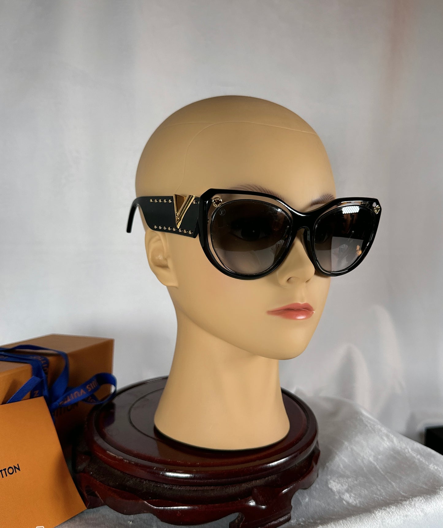 Louis Vuitton Sunglasses Black Gold Clear My Fair Lady Studs Z1146E