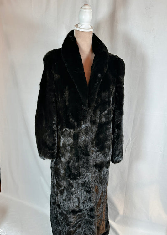 Blackglama Mink Fur Coat, Full Length Coat, Top Quality Fur, Woman Size S/M 4-6