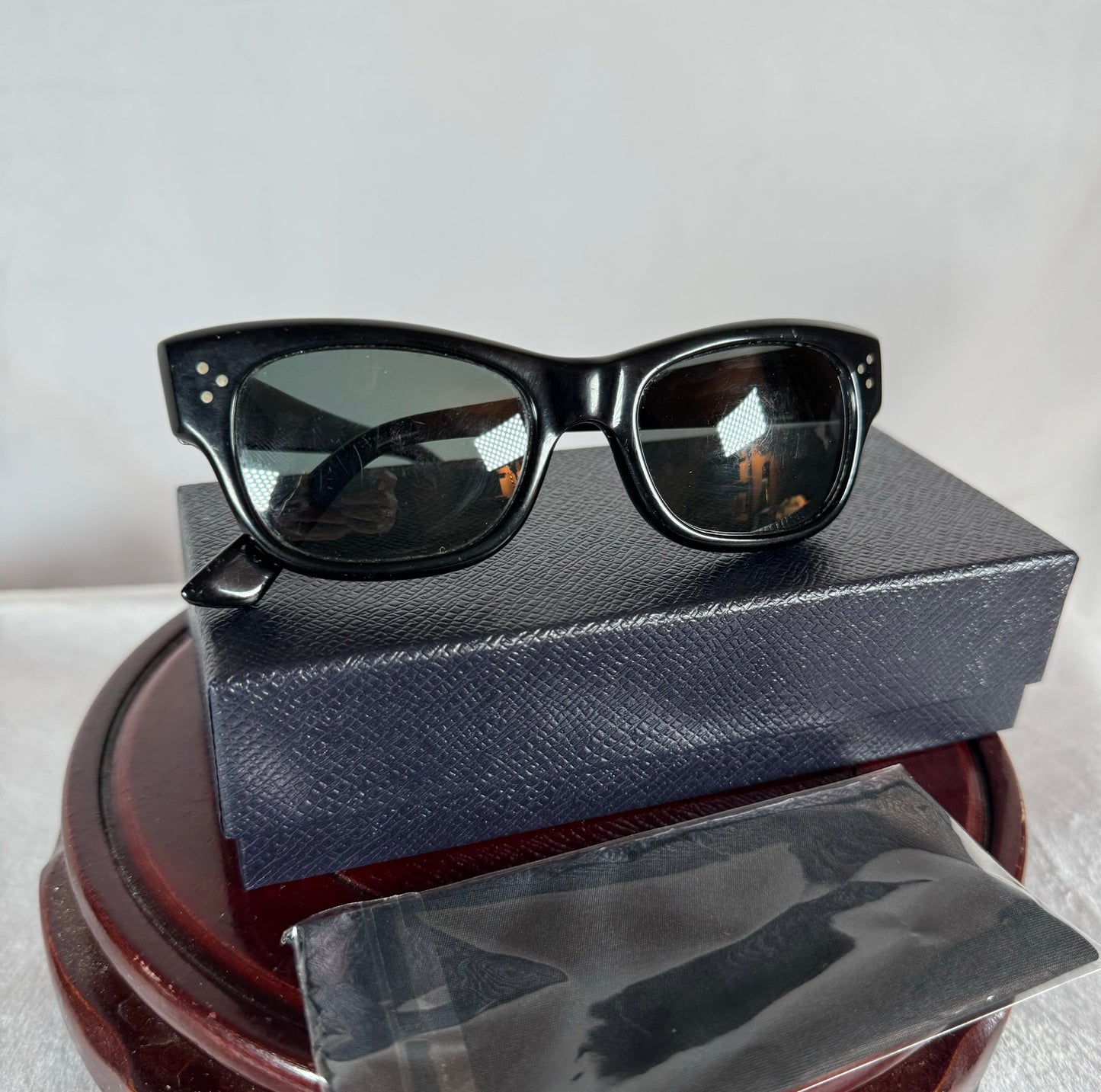 Oliver Peoples CASIAN 54mm Sun in Black/ Grey