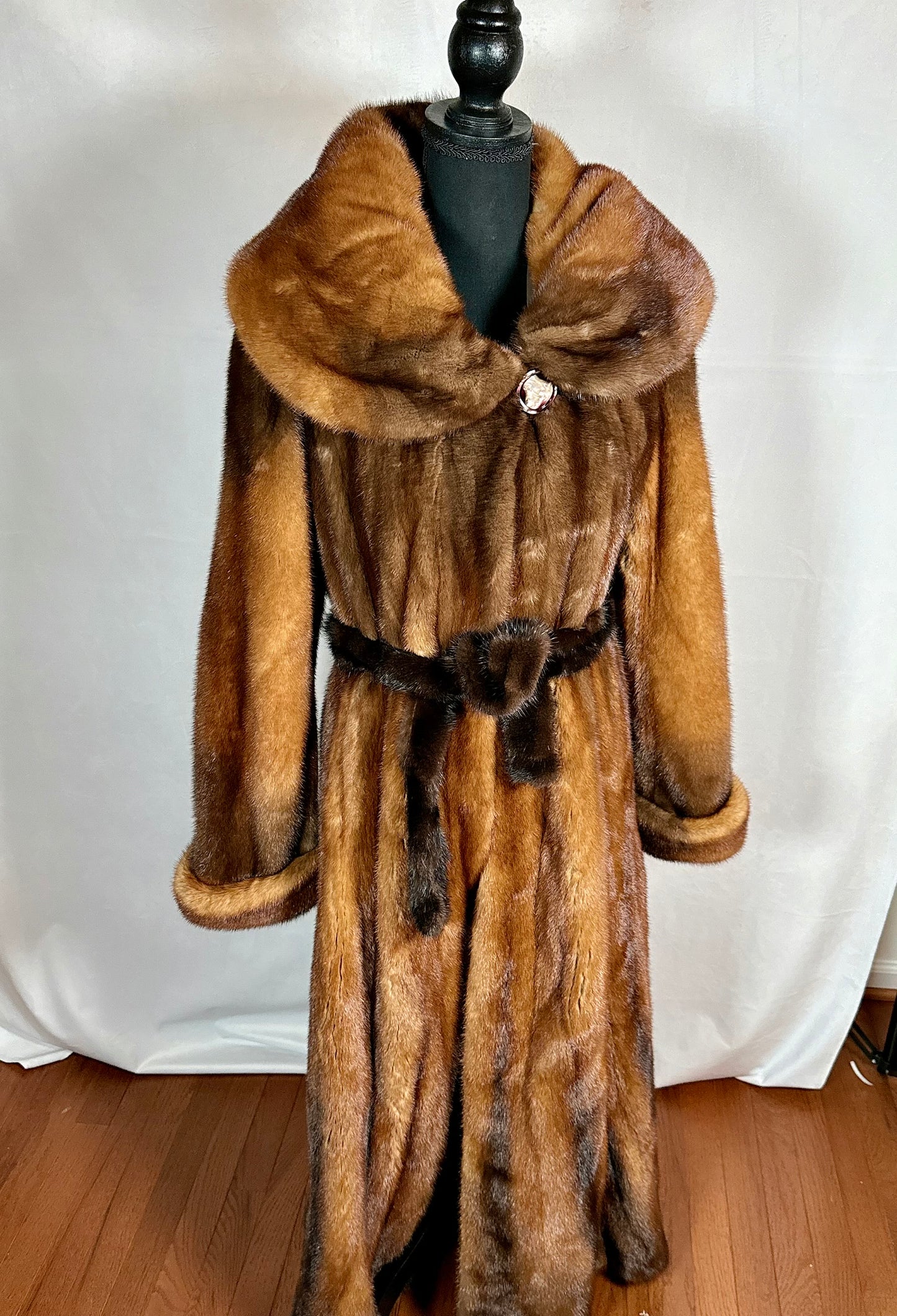 Brown Mink Fur Coat, Cognac Full Length Fur Coat Designer Miller’s Fur