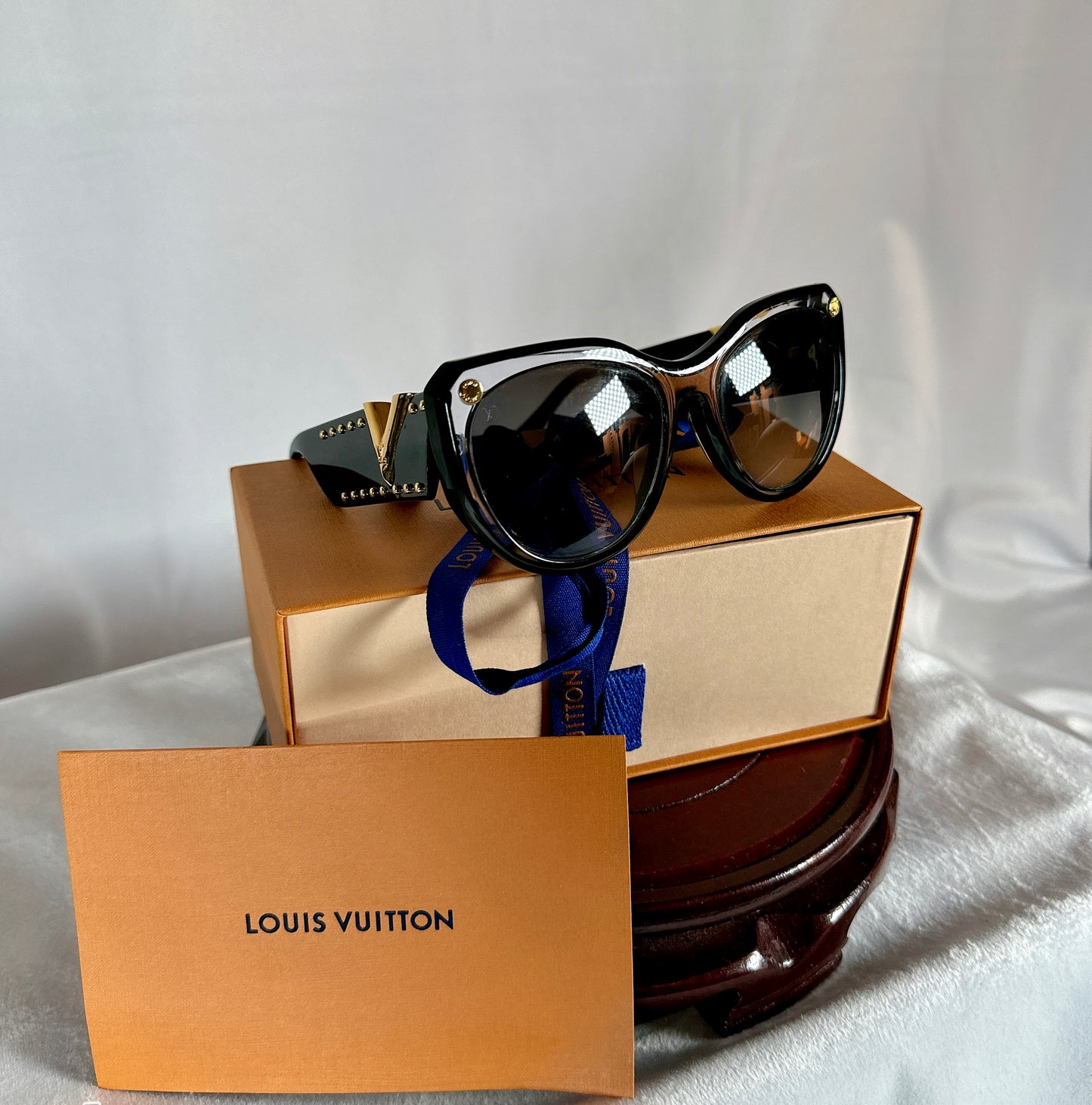 Louis Vuitton Sunglasses Black Gold Clear My Fair Lady Studs Z1146E