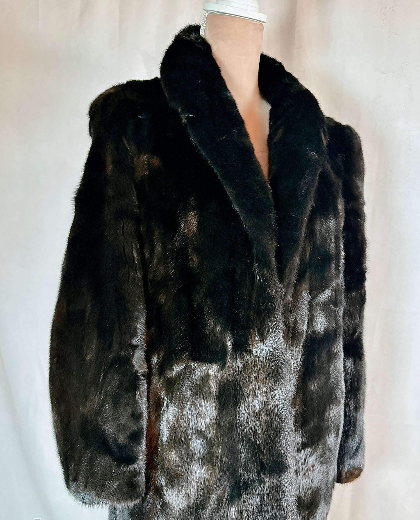 Blackglama Mink Fur Coat, Full Length Coat, Top Quality Fur, Woman Size S/M 4-6